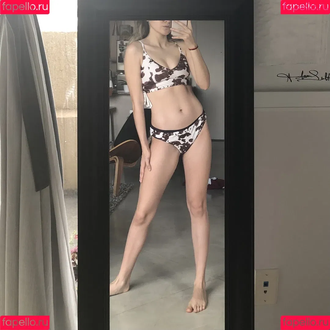 trihunna Onlyfans Photo Gallery 