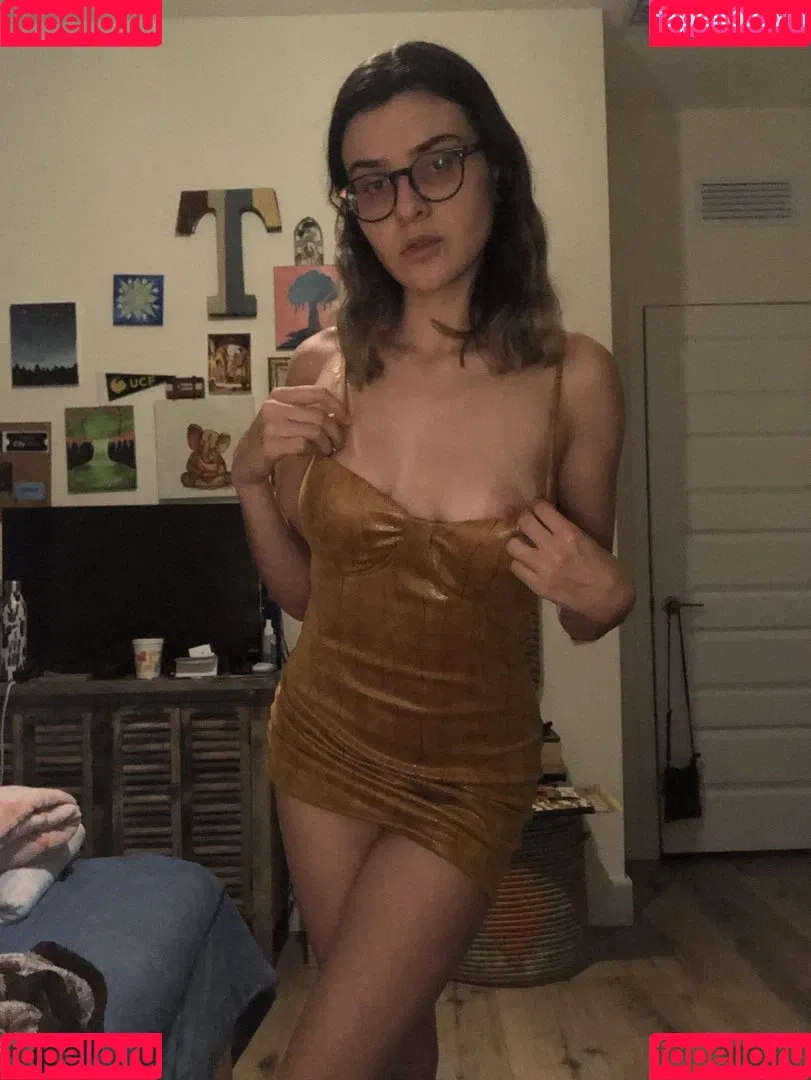 trihunna Onlyfans Photo Gallery 