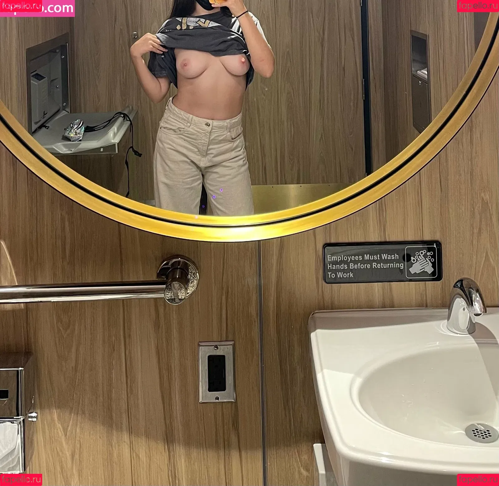 trihunna Onlyfans Photo Gallery 