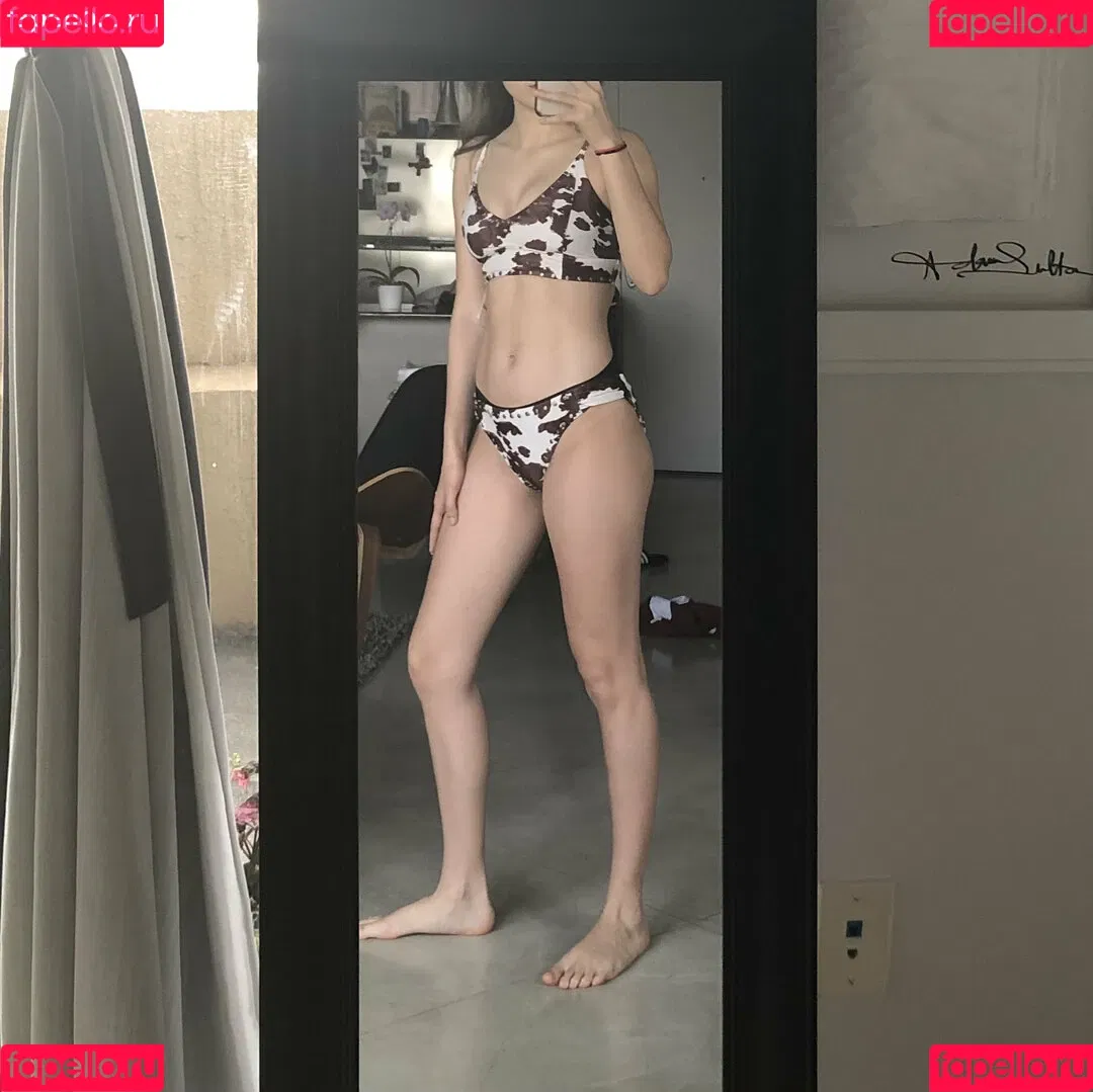 trihunna Onlyfans Photo Gallery 