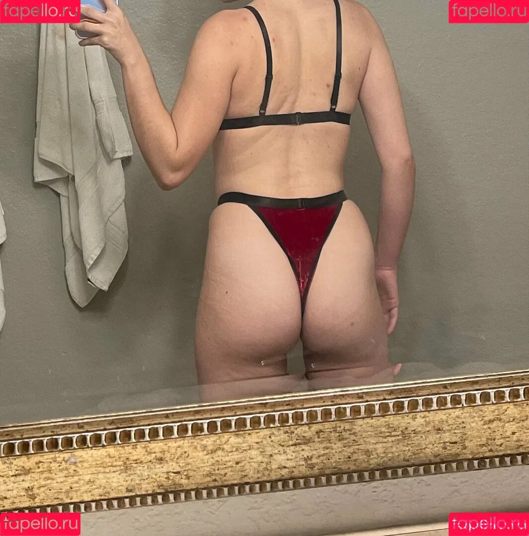 trihunna Onlyfans Photo Gallery 