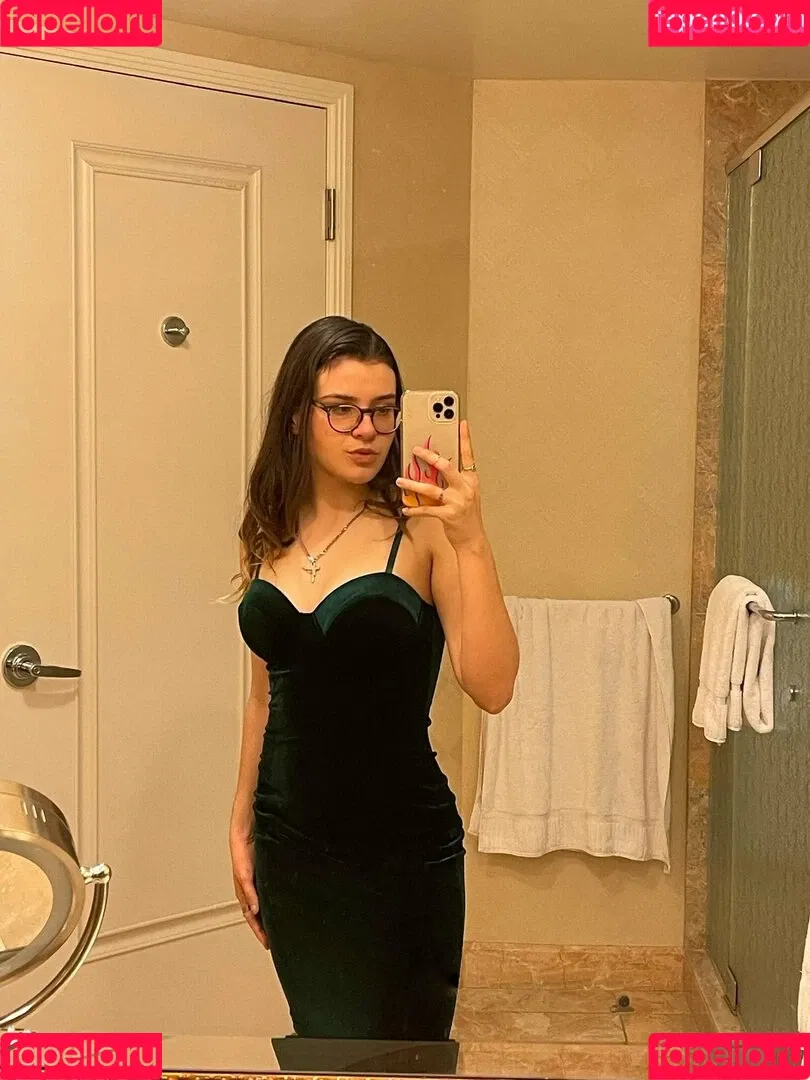 trihunna Onlyfans Photo Gallery 