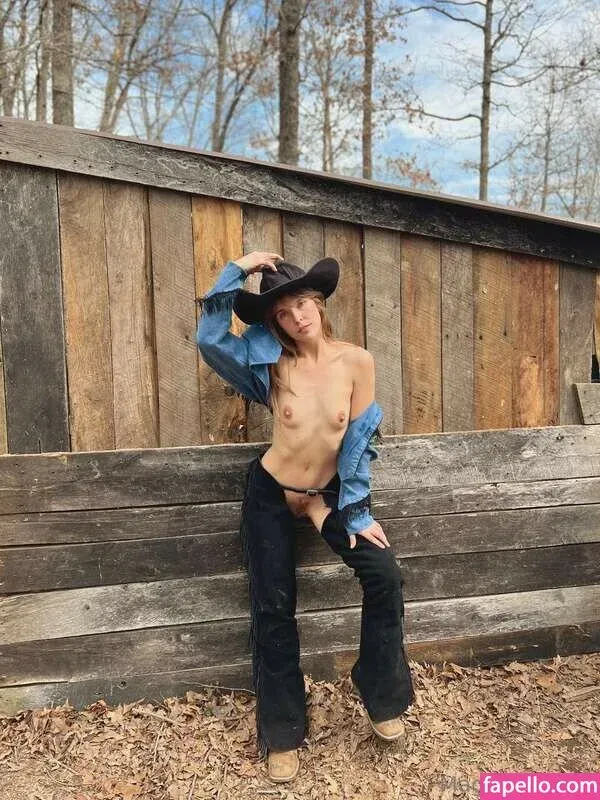 Maggie May Onlyfans Photo Gallery 