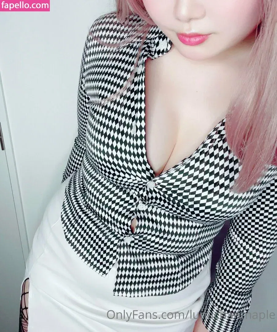 lunachanmaple Onlyfans Photo Gallery 