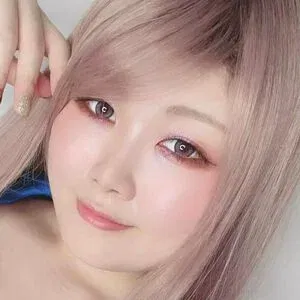 lunachanmaple Onlyfans Photo Gallery 