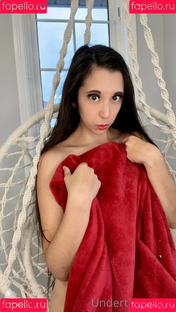 underthescrubs Onlyfans Photo Gallery 