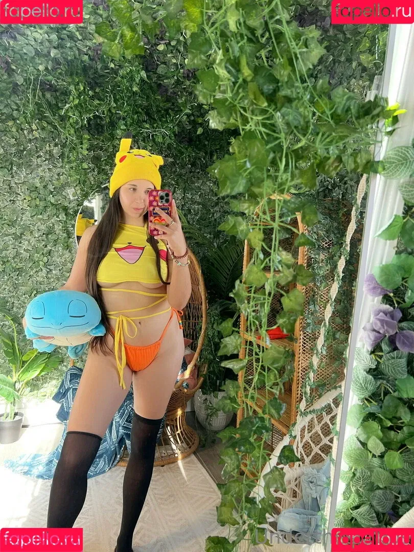 underthescrubs Onlyfans Photo Gallery 