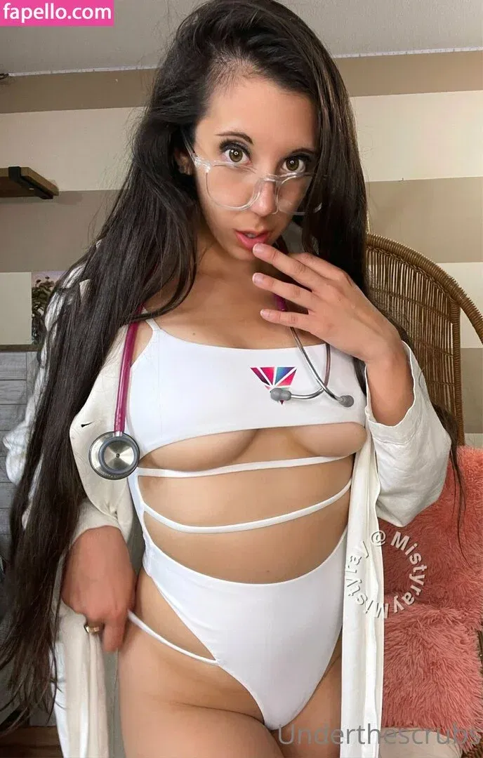 underthescrubs Onlyfans Photo Gallery 