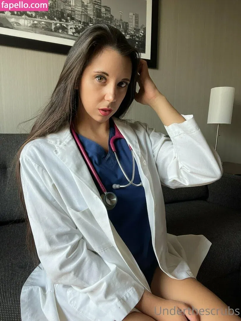 underthescrubs Onlyfans Photo Gallery 