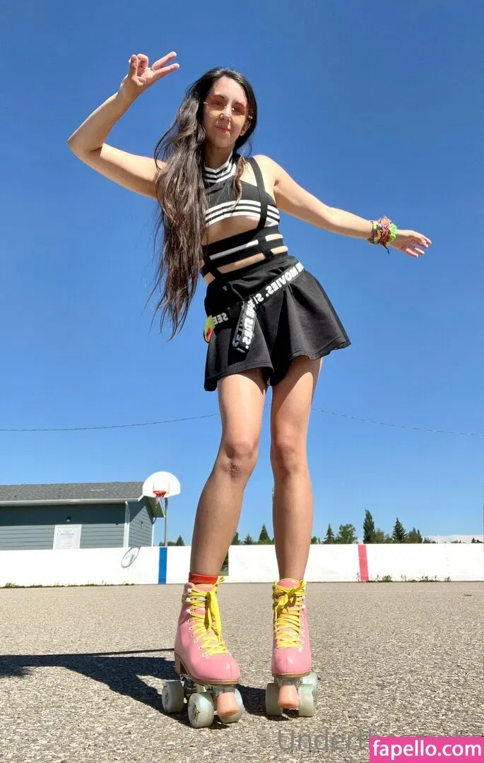 underthescrubs Onlyfans Photo Gallery 