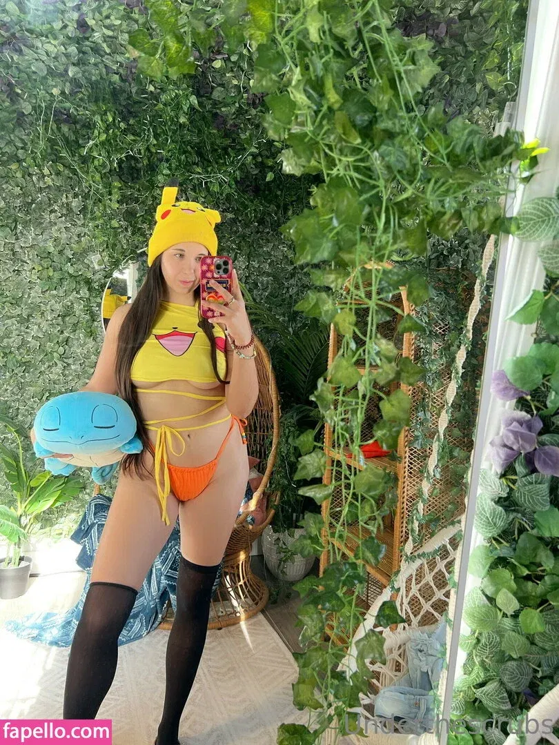 underthescrubs Onlyfans Photo Gallery 