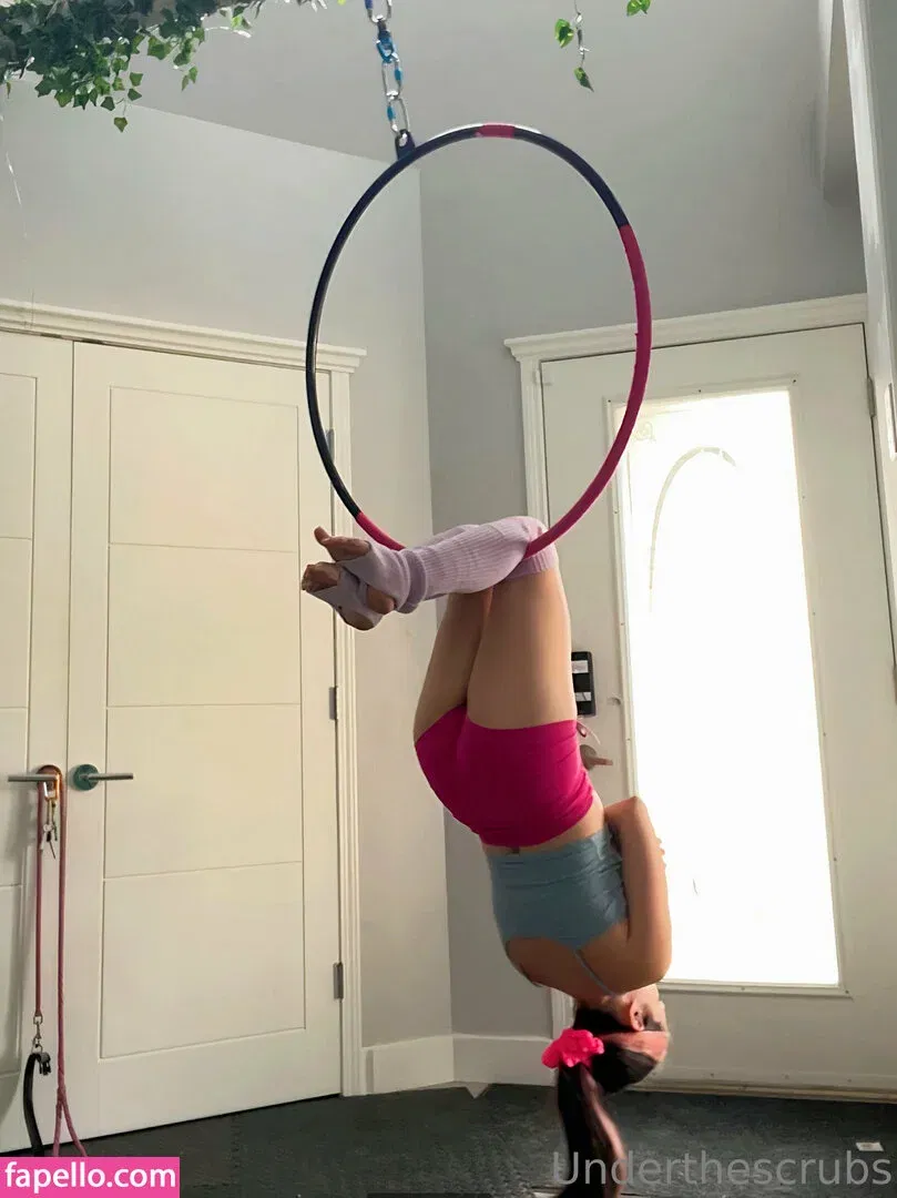 underthescrubs Onlyfans Photo Gallery 