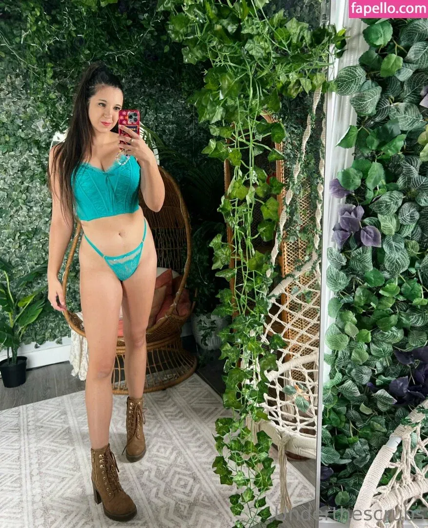 underthescrubs Onlyfans Photo Gallery 