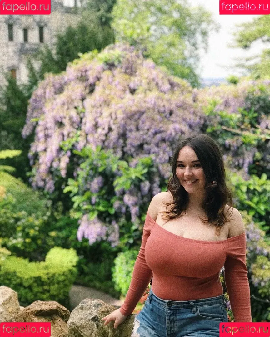 Julia F Onlyfans Photo Gallery 