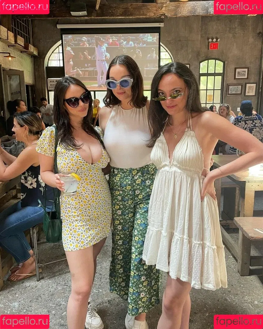 Julia F Onlyfans Photo Gallery 