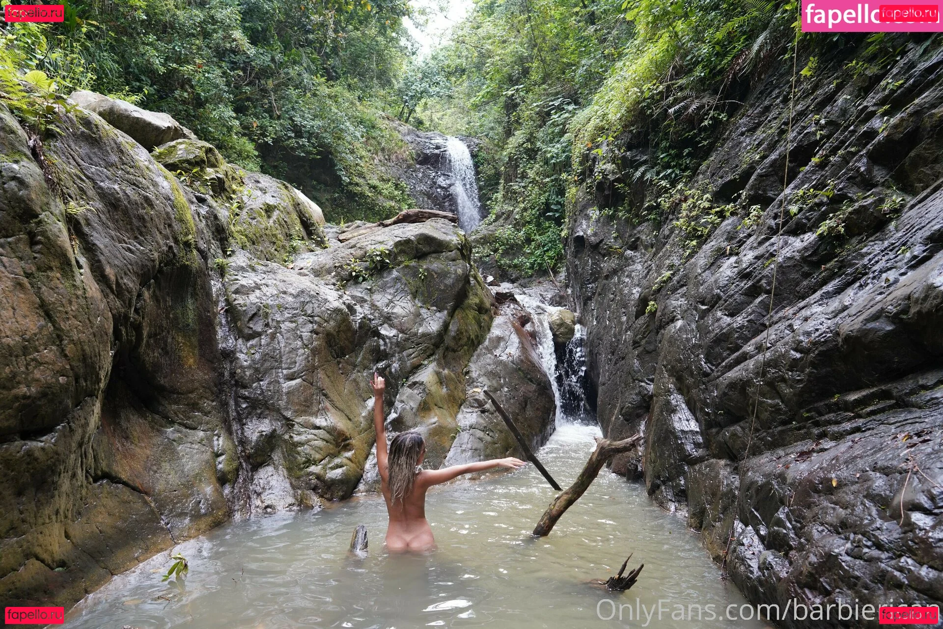 Barbierican Onlyfans Photo Gallery 