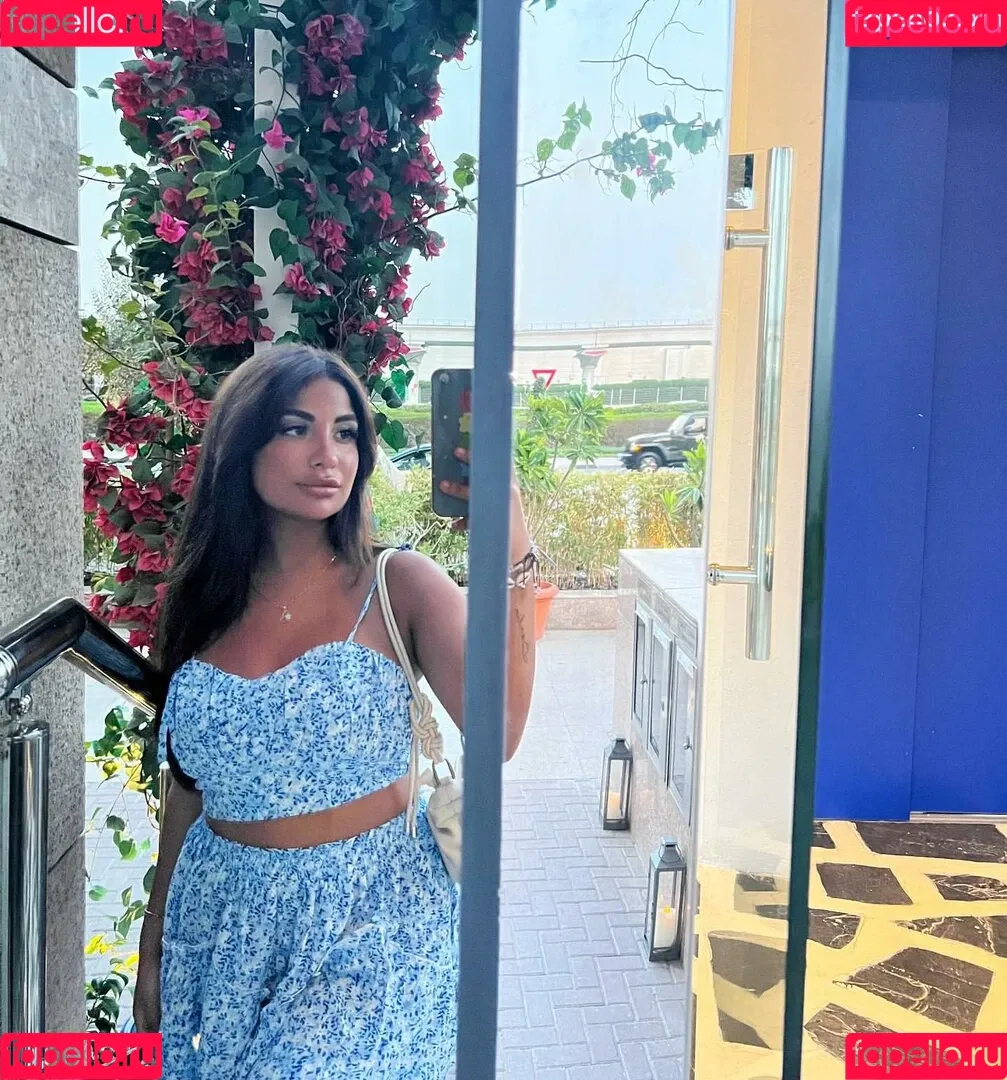Helia Soltani Onlyfans Photo Gallery 
