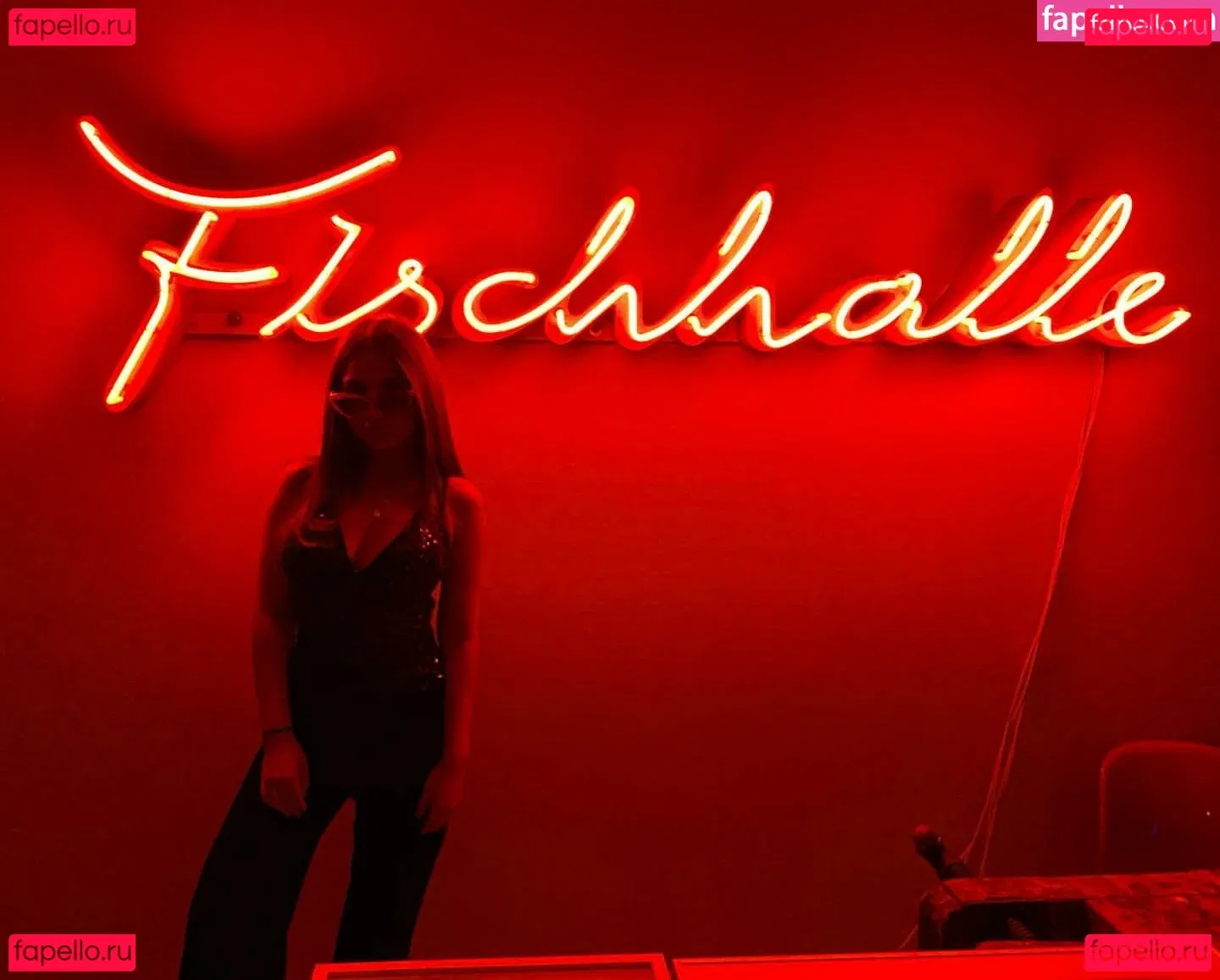 Helia Soltani Onlyfans Photo Gallery 