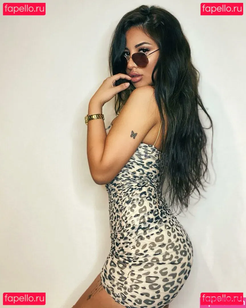 Helia Soltani Onlyfans Photo Gallery 