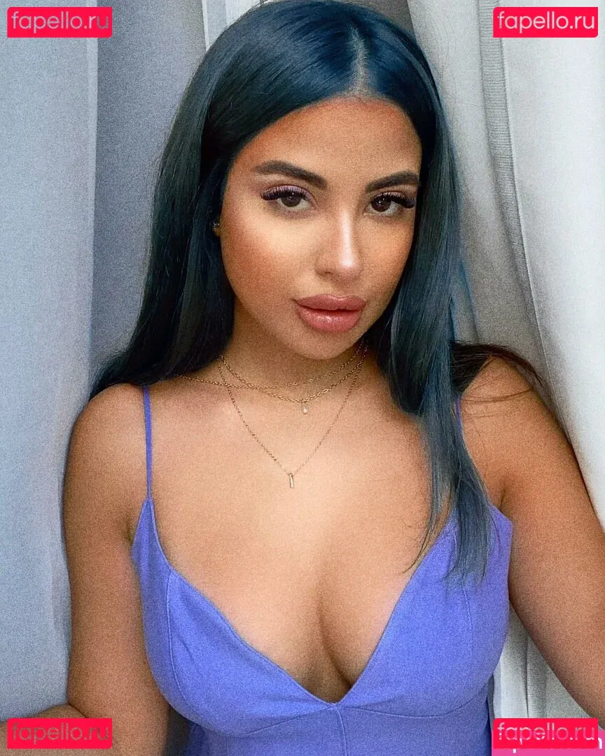 Helia Soltani Onlyfans Photo Gallery 