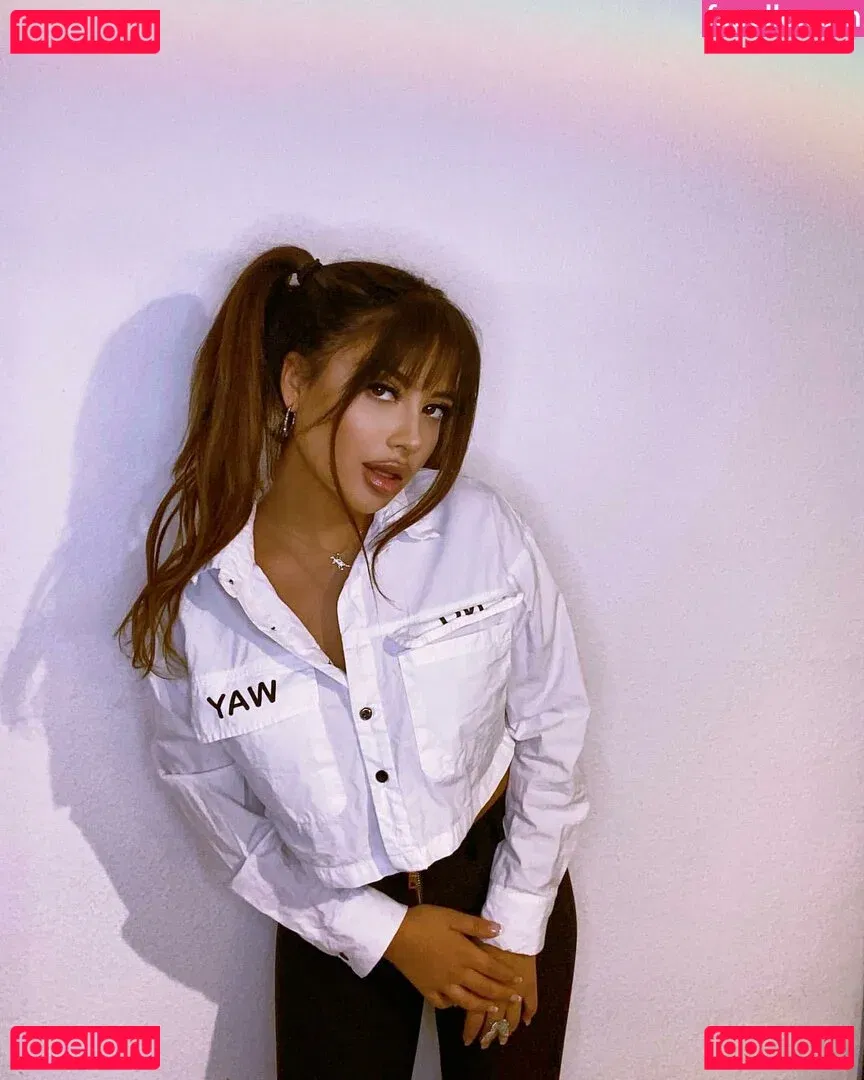 Helia Soltani Onlyfans Photo Gallery 