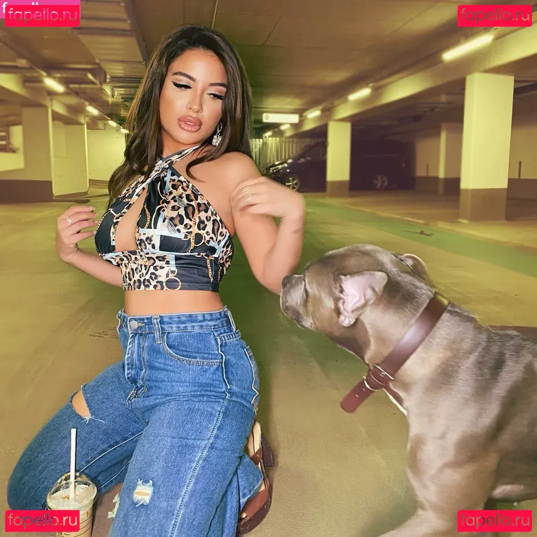 Helia Soltani Onlyfans Photo Gallery 