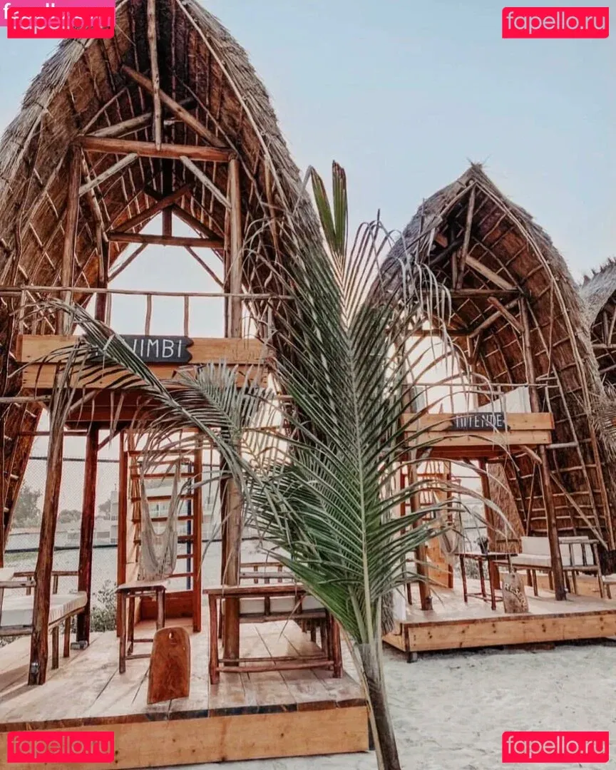 Helia Soltani Onlyfans Photo Gallery 