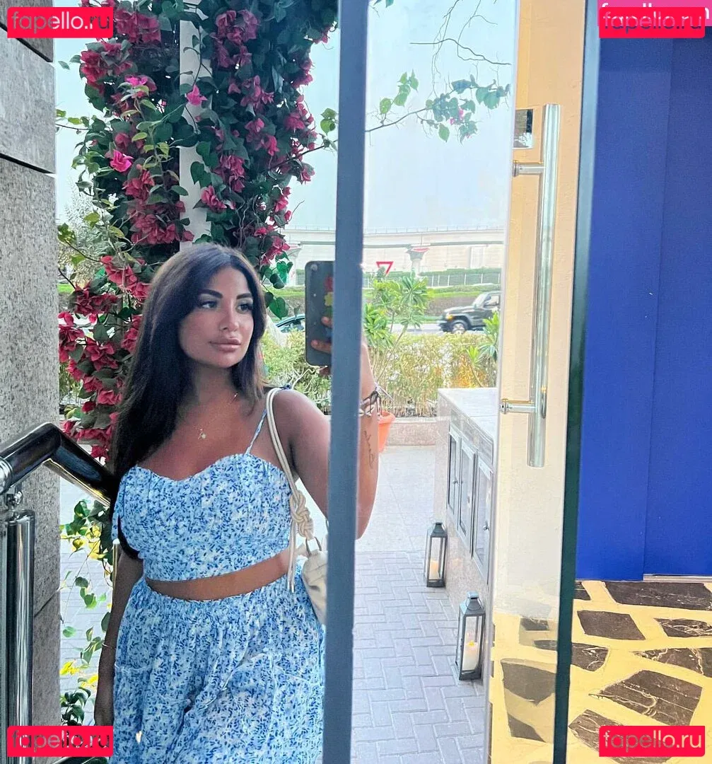 Helia Soltani Onlyfans Photo Gallery 