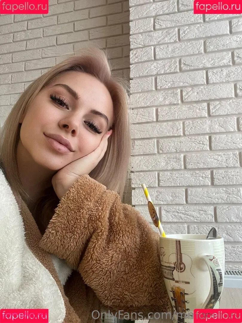 mmelaniee Onlyfans Photo Gallery 
