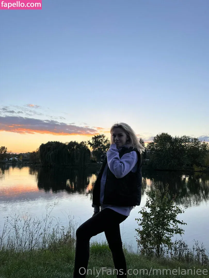 mmelaniee Onlyfans Photo Gallery 