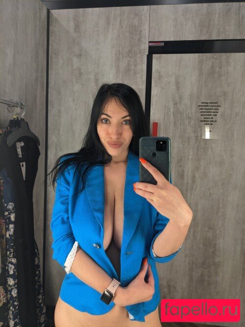 Hanna Orio Nude Onlyfans Photo 45