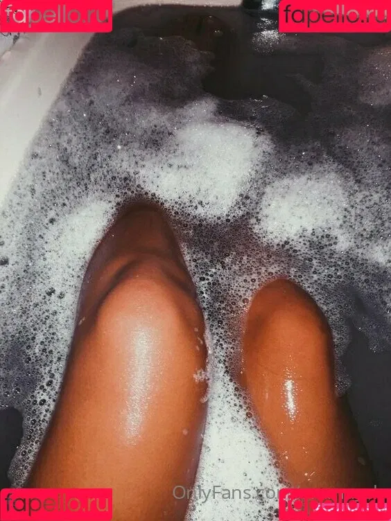 emma_ah Onlyfans Photo Gallery 