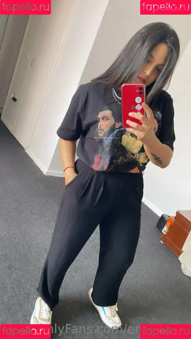 emma_ah Onlyfans Photo Gallery 