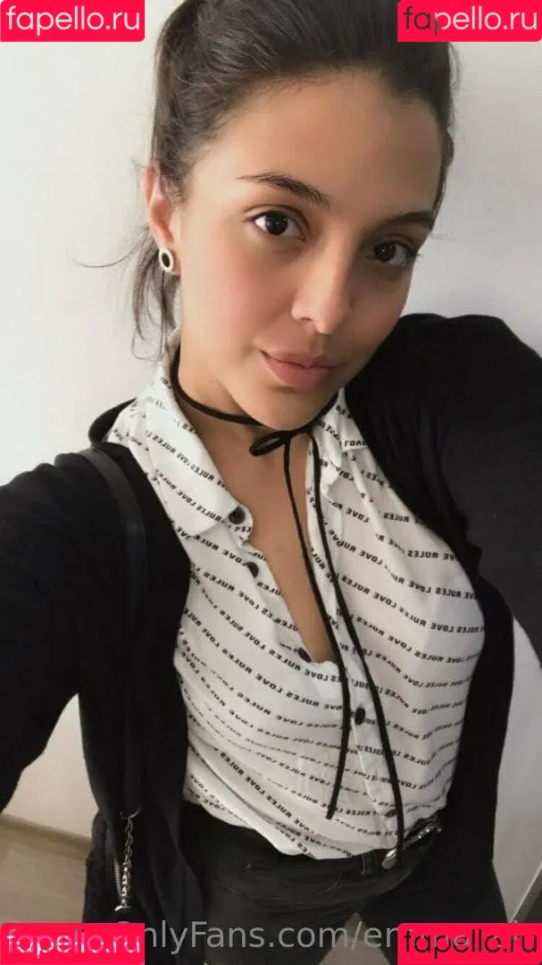 emma_ah Onlyfans Photo Gallery 