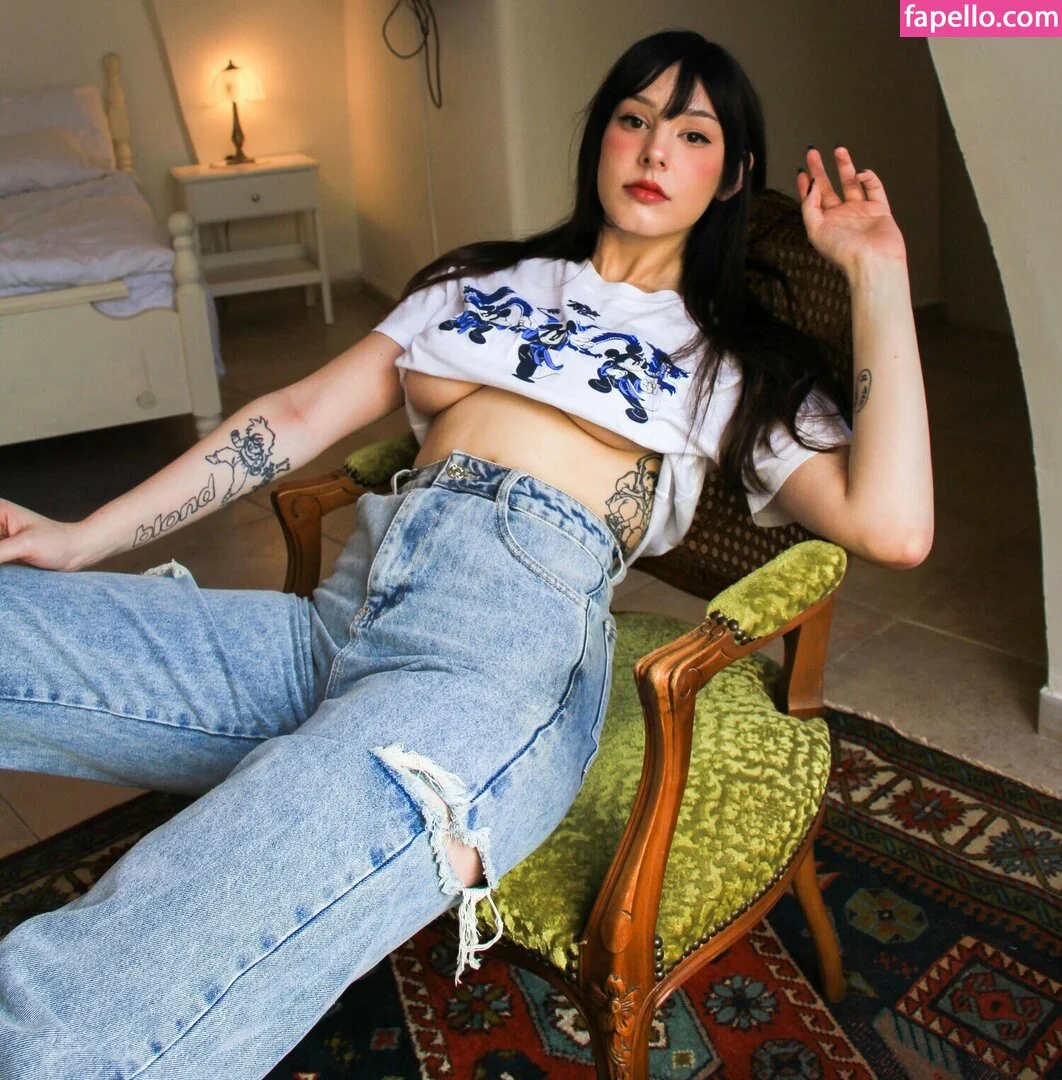 emma_ah Onlyfans Photo Gallery 