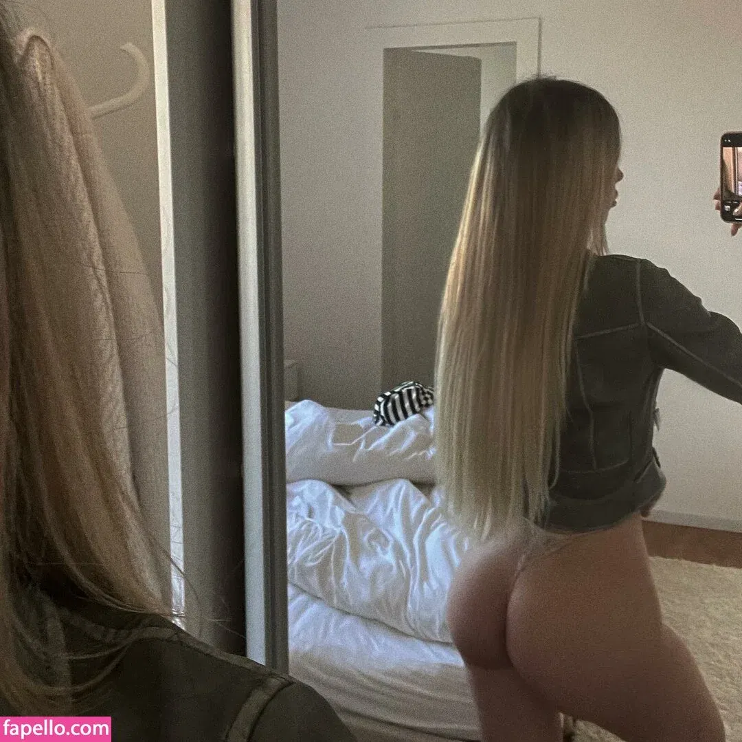 emma_ah Onlyfans Photo Gallery 