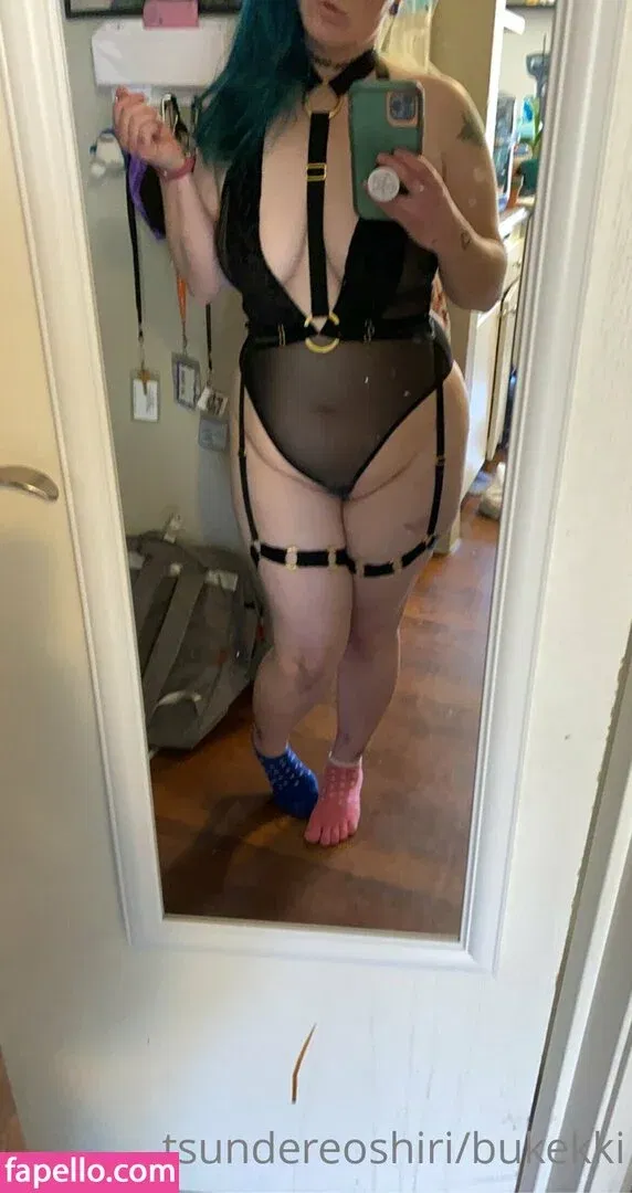 bukekki Onlyfans Photo Gallery 