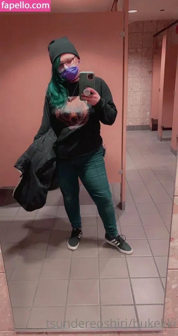 bukekki Onlyfans Photo Gallery 