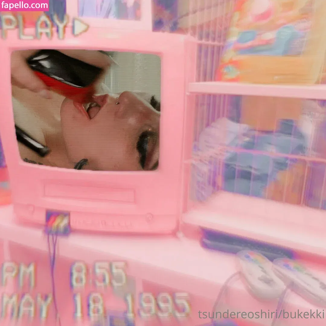 bukekki Onlyfans Photo Gallery 