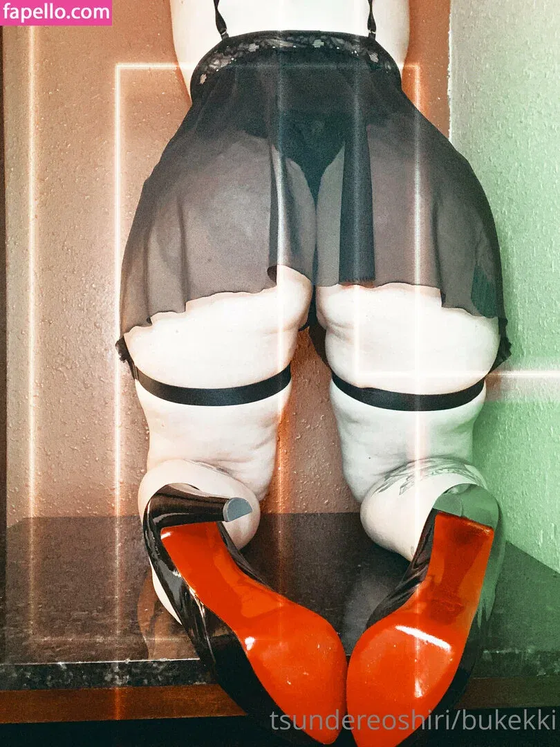 bukekki Onlyfans Photo Gallery 