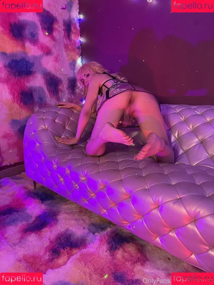 katezoha Onlyfans Photo Gallery 