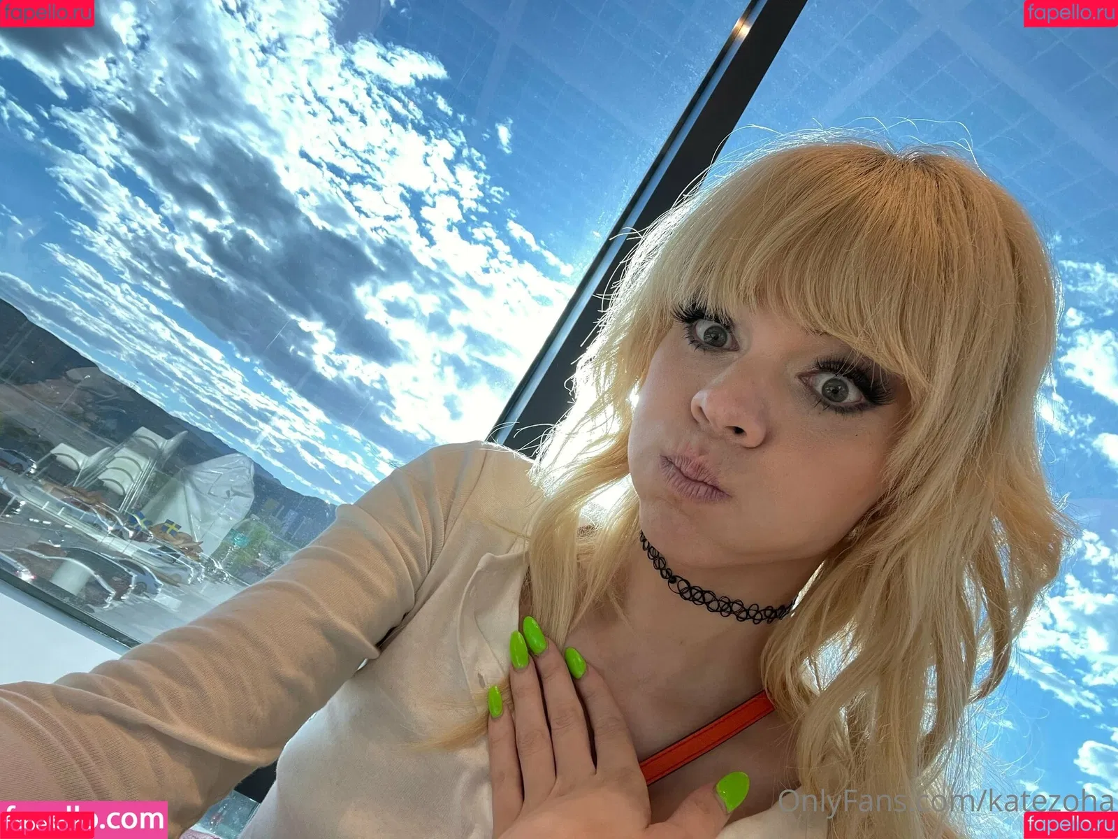 katezoha Onlyfans Photo Gallery 