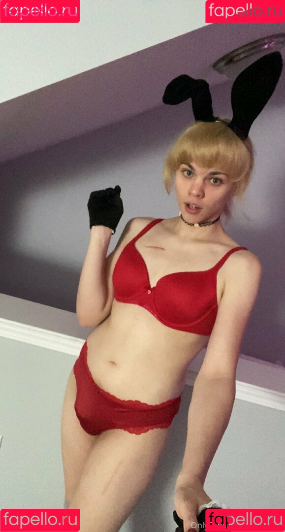 katezoha Onlyfans Photo Gallery 