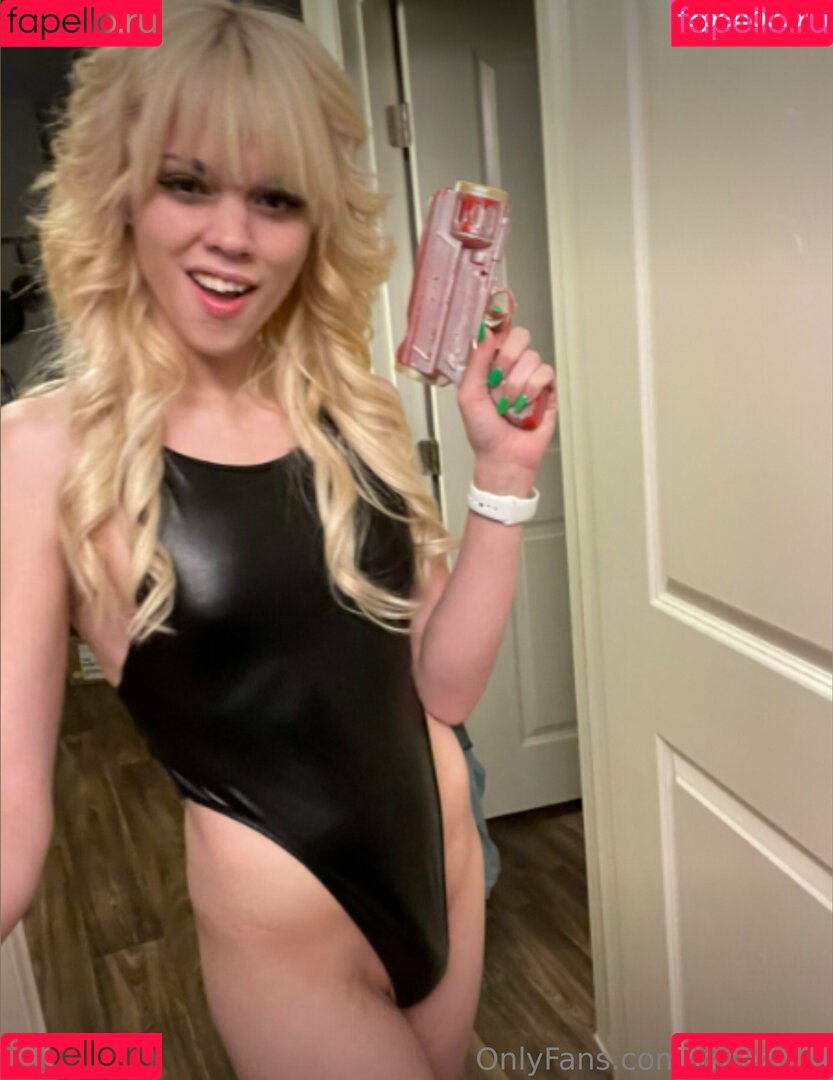 katezoha Onlyfans Photo Gallery 