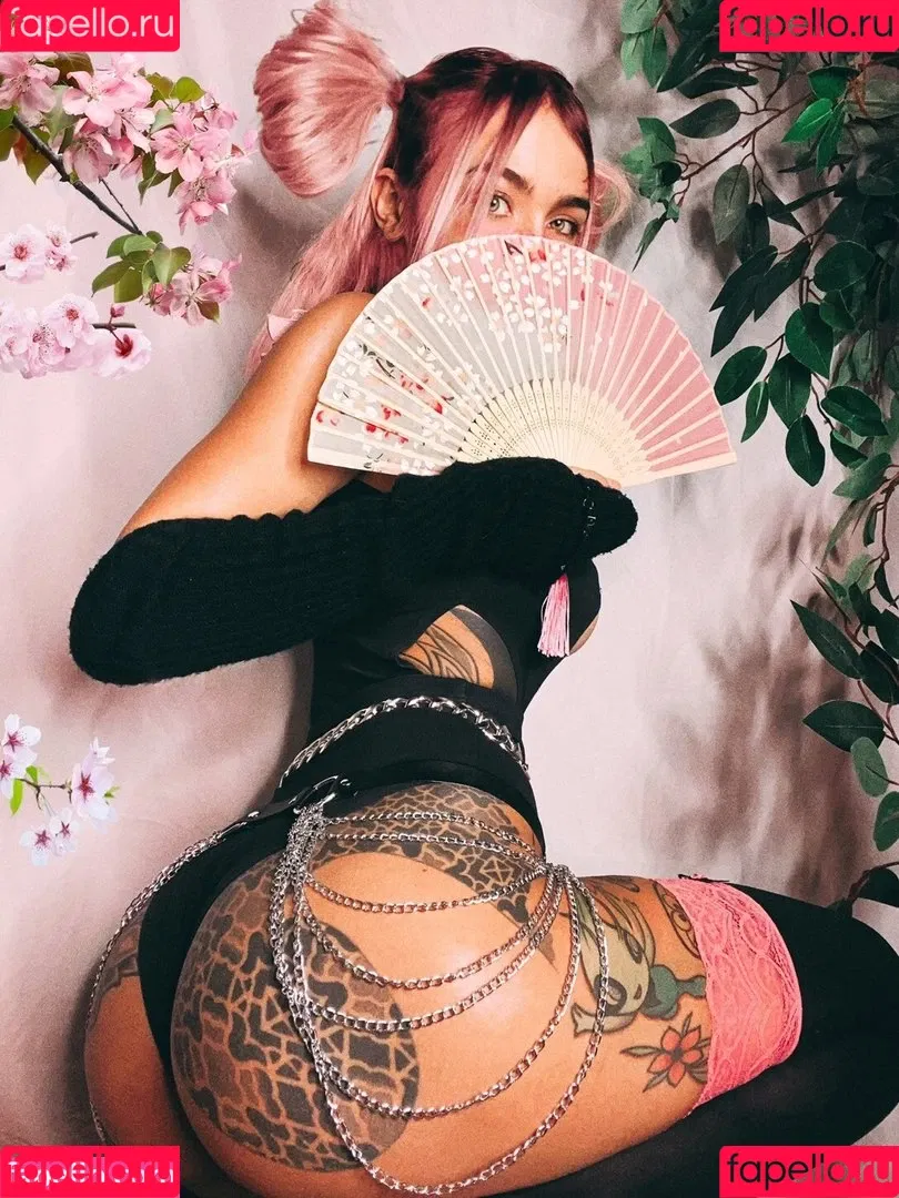 Fishball Suicide Onlyfans Photo Gallery 