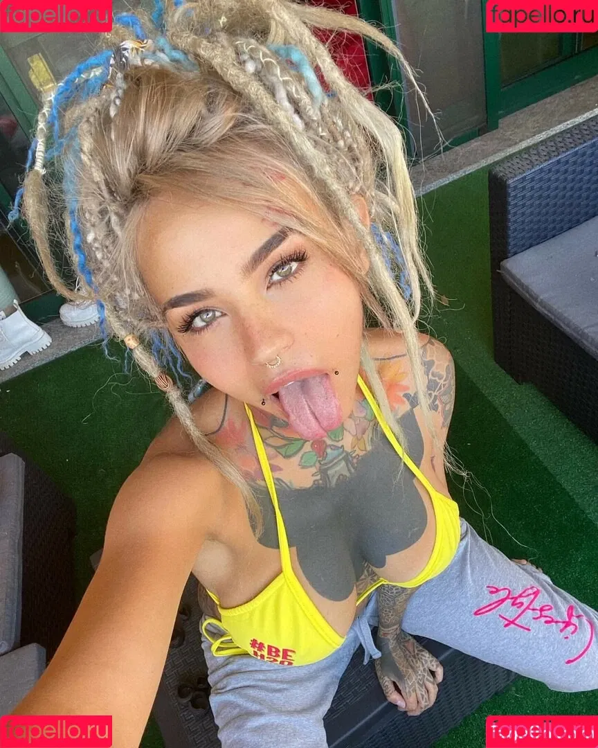 Fishball Suicide Onlyfans Photo Gallery 