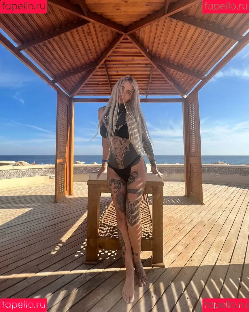 Fishball Suicide Onlyfans Photo Gallery 