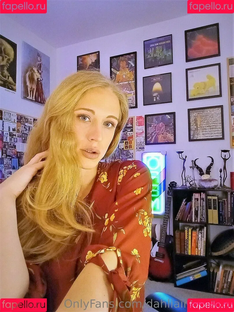 meddleblooms Onlyfans Photo Gallery 