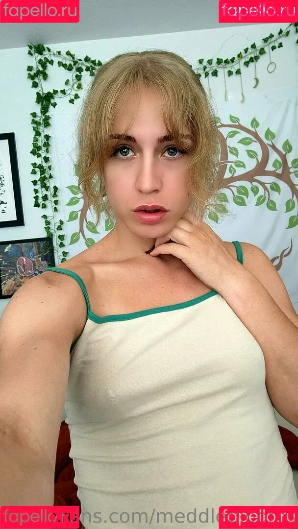 meddleblooms Onlyfans Photo Gallery 