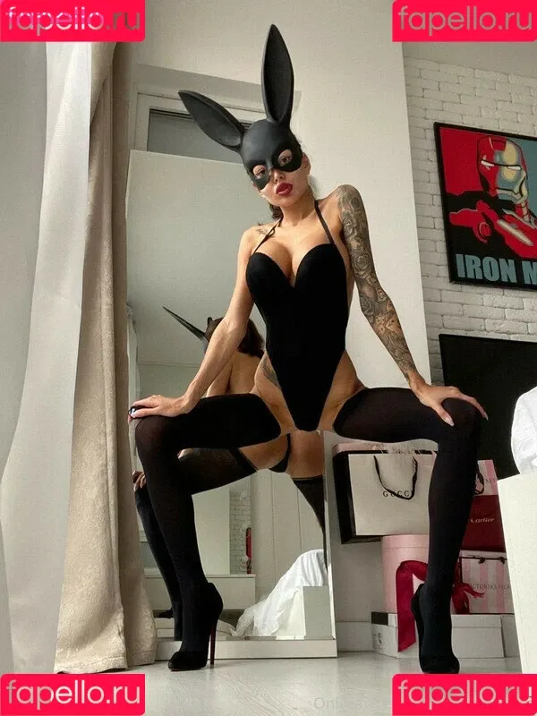 Alena Omovych Onlyfans Photo Gallery 